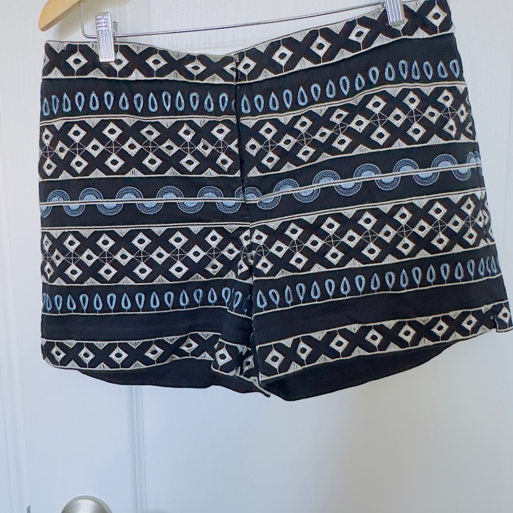 White House black market shorts